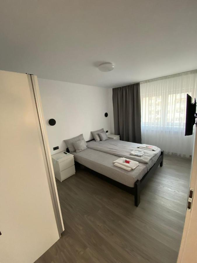 Karlsburg Suite Alba Iulia Exterior photo