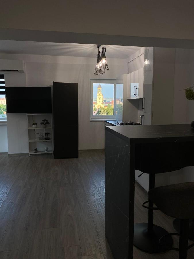 Karlsburg Suite Alba Iulia Exterior photo